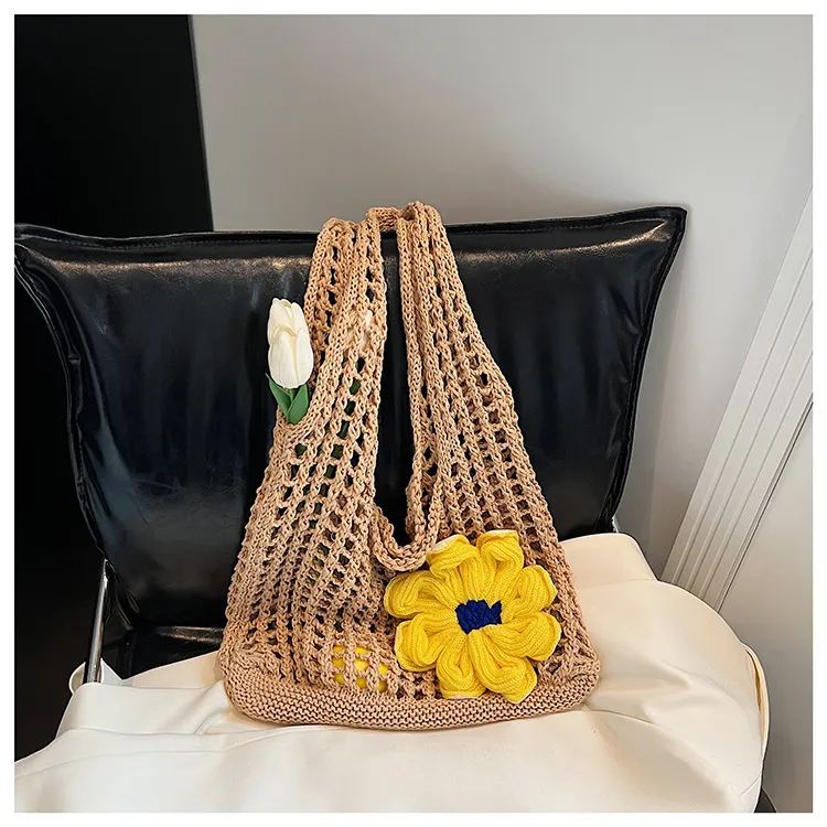 Artistic Hollow Knitted Woven Bag Women's Large Capacity  New Casual Shoulder Bag Seaside Vacation Beach Bag display picture 25