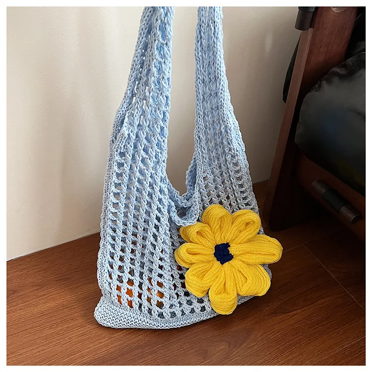 Artistic Hollow Knitted Woven Bag Women's Large Capacity  New Casual Shoulder Bag Seaside Vacation Beach Bag display picture 28