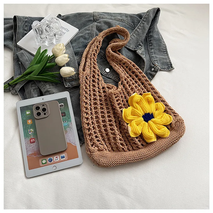 Artistic Hollow Knitted Woven Bag Women's Large Capacity  New Casual Shoulder Bag Seaside Vacation Beach Bag display picture 35