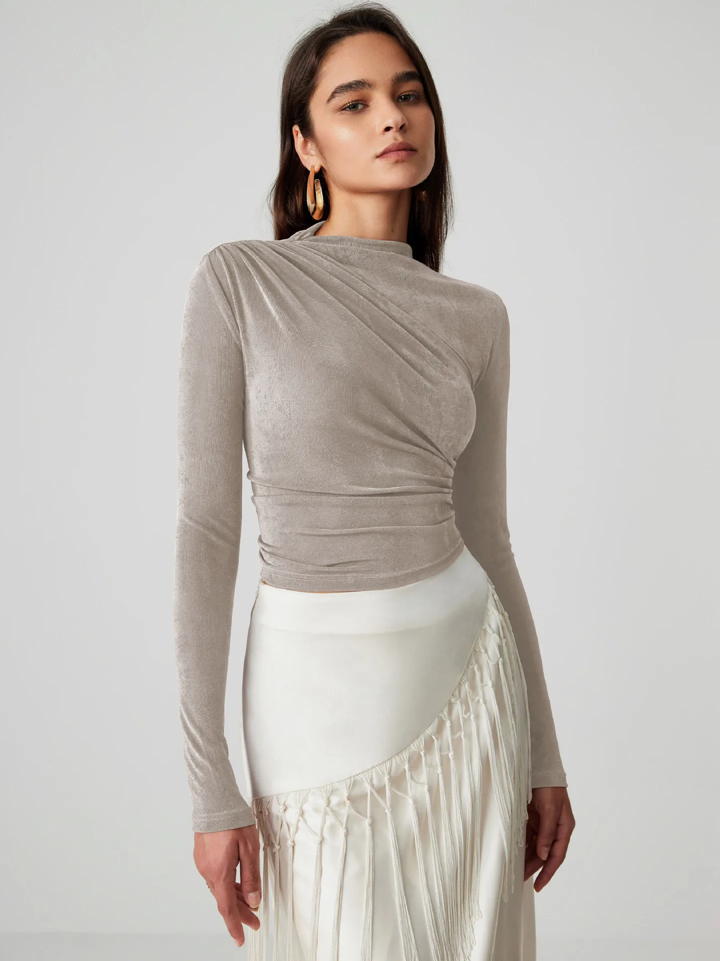 Foreign Trade Wholesale Semi-high Collar Long Sleeve Slim Suede Pleated Solid Color Interior Temperament Commuter Joker T-shirt Women display picture 14
