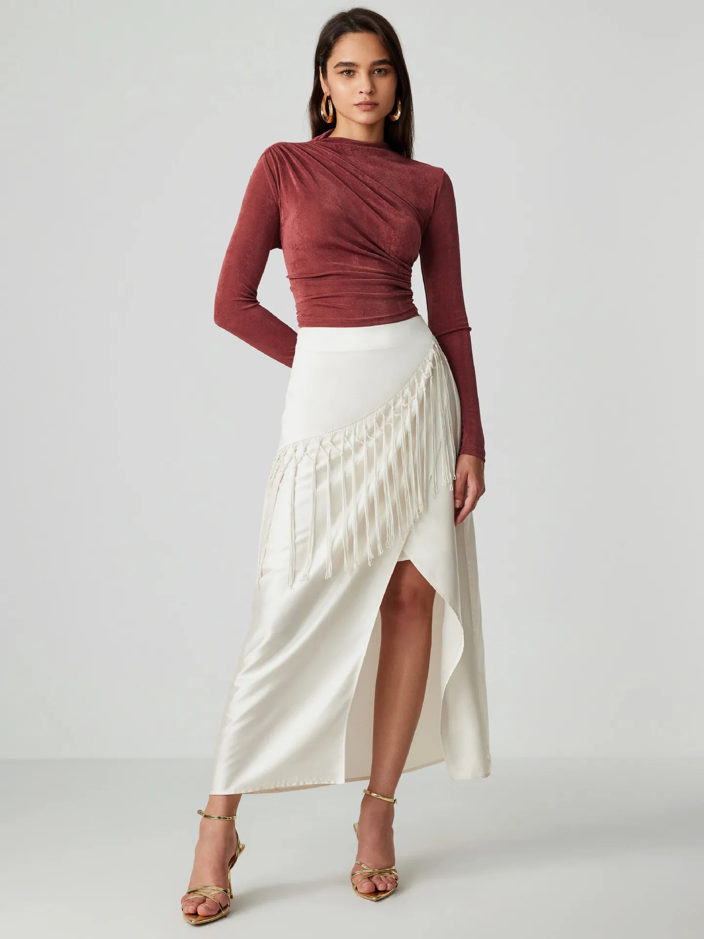 Foreign Trade Wholesale Semi-high Collar Long Sleeve Slim Suede Pleated Solid Color Interior Temperament Commuter Joker T-shirt Women display picture 8
