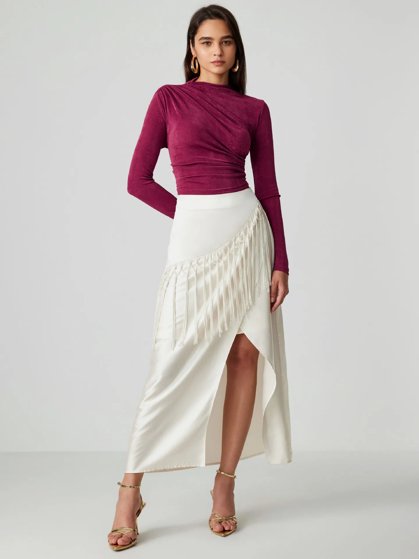 Foreign Trade Wholesale Semi-high Collar Long Sleeve Slim Suede Pleated Solid Color Interior Temperament Commuter Joker T-shirt Women display picture 19