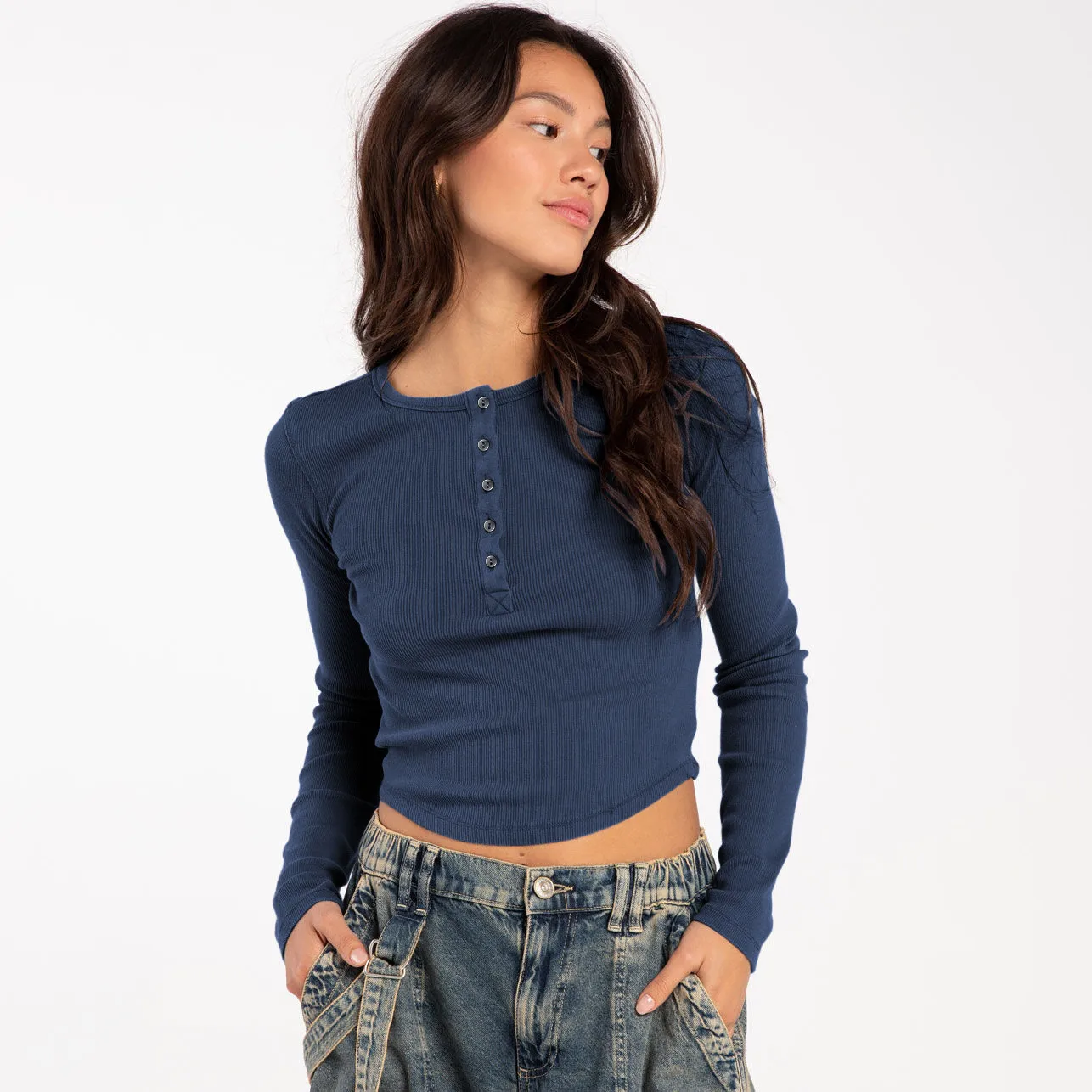 Foreign Trade Explosions Long-sleeved Slim-fit Slim Threaded Top Button Solid Color Simple Basic High Quality Women's Clothing display picture 17