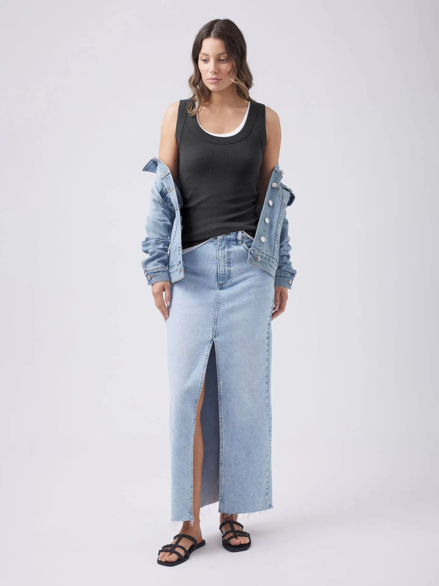 New Foreign Trade Summer Women's Threaded Minute Style High Quality Solid Color Shoulder Strap All-match Hot Girl Vest display picture 18