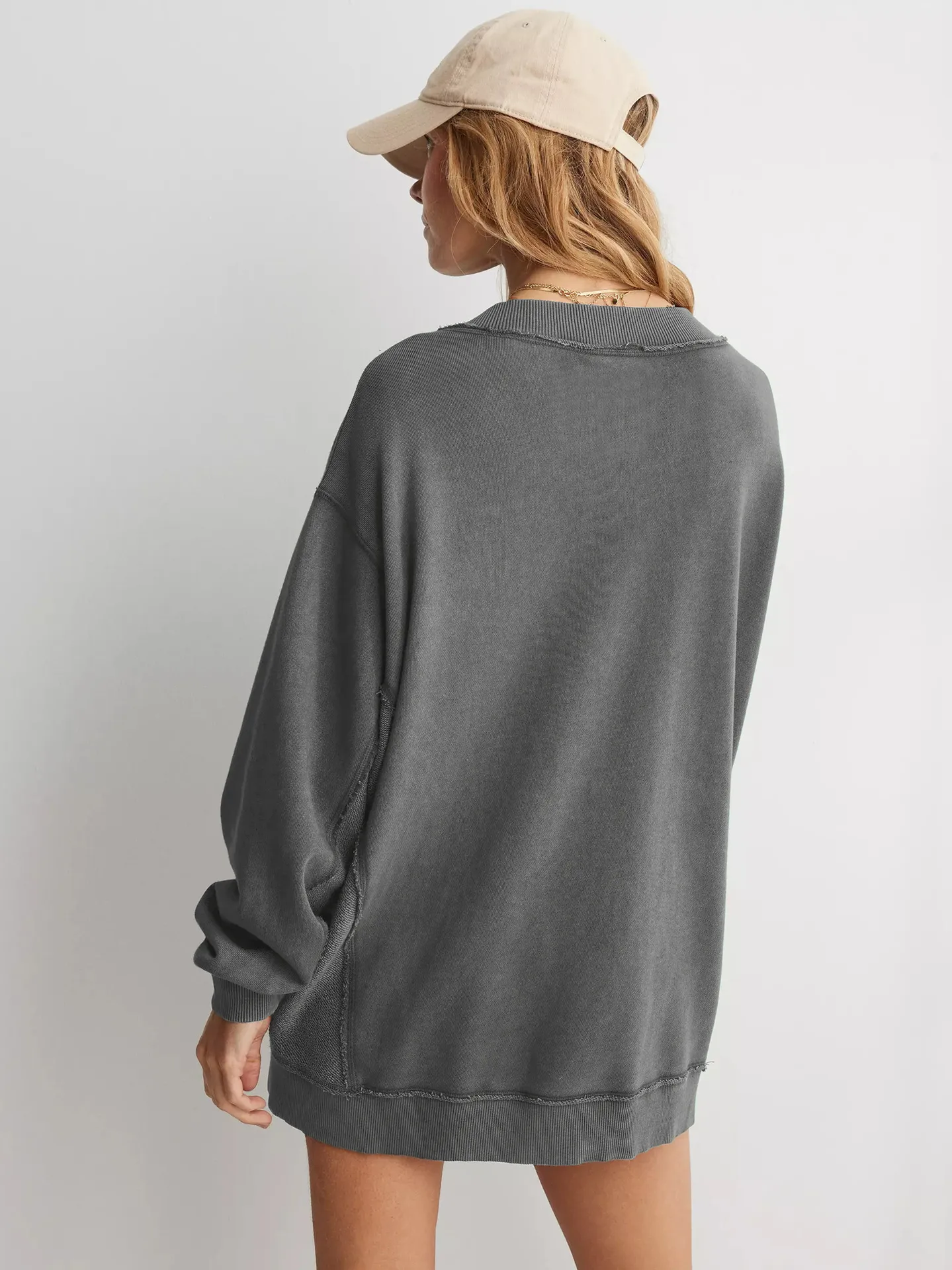 Wish  Hot Selling New  Women's Fashion Brand Pullover Sweater Jacket Loose Long Sleeve Top Knitted Shirt display picture 5