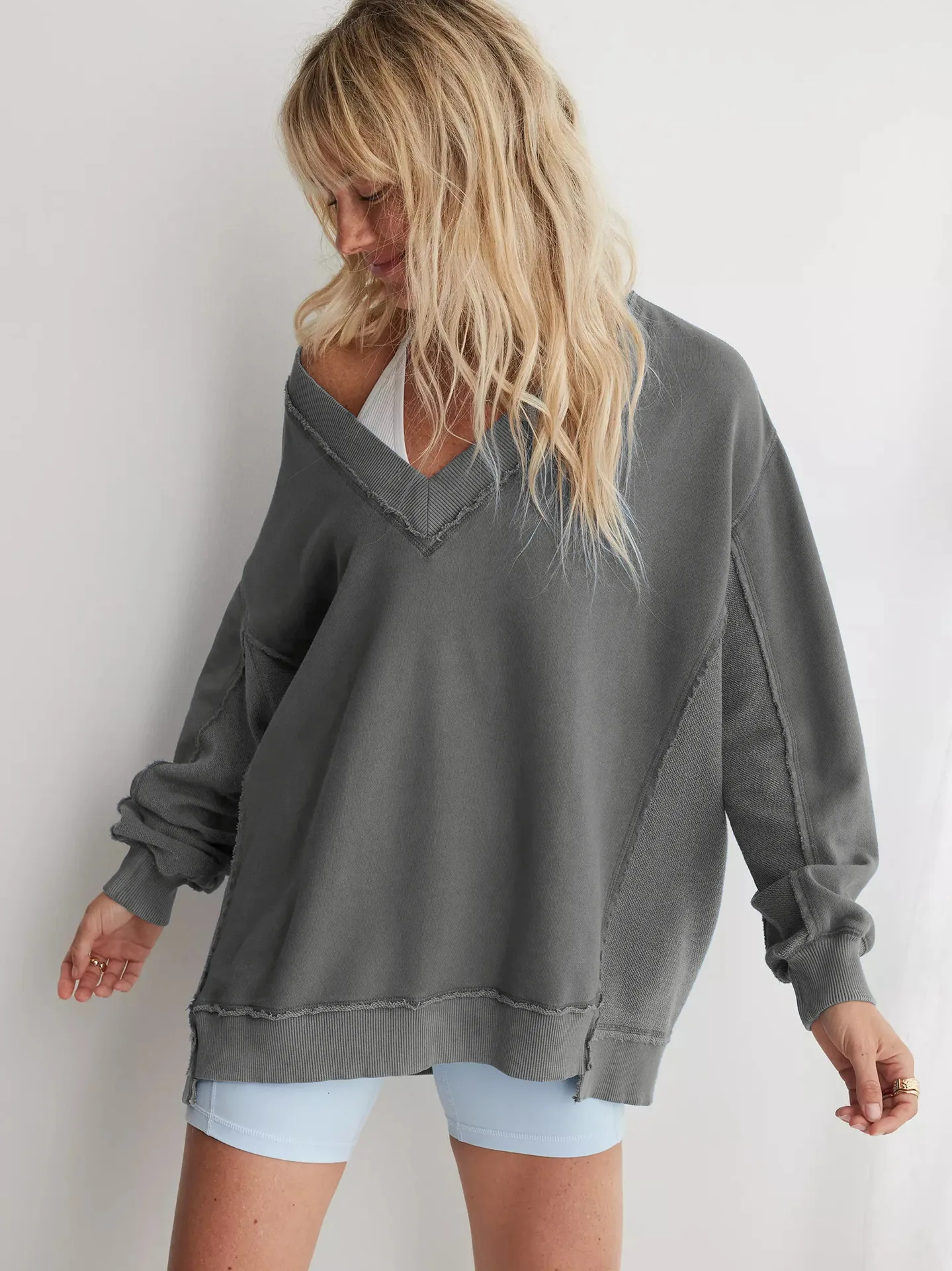 Wish  Hot Selling New  Women's Fashion Brand Pullover Sweater Jacket Loose Long Sleeve Top Knitted Shirt display picture 6