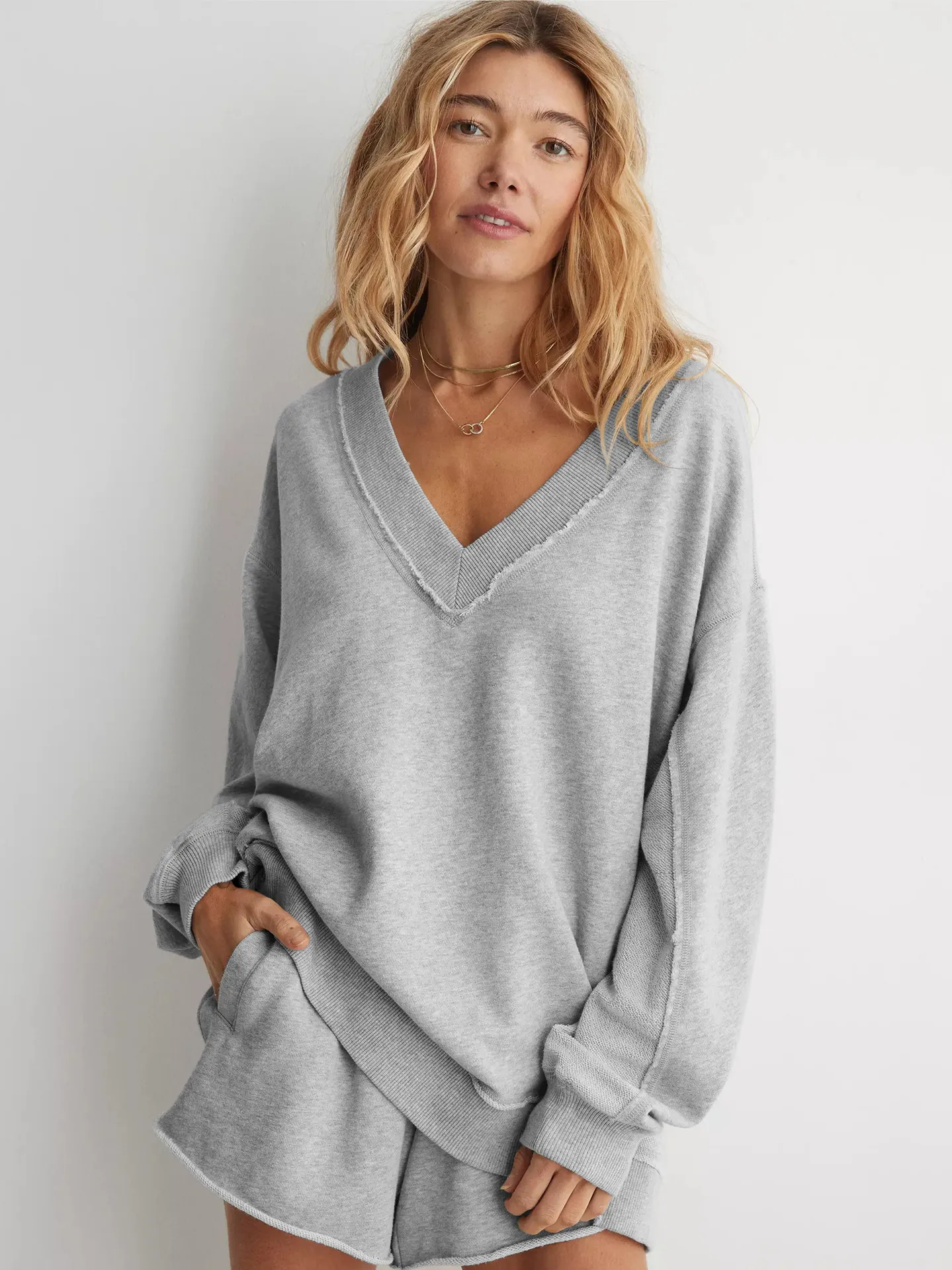 Wish  Hot Selling New  Women's Fashion Brand Pullover Sweater Jacket Loose Long Sleeve Top Knitted Shirt display picture 11
