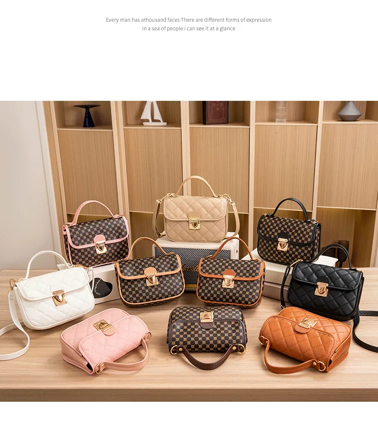Guangzhou Bag Wholesale Hand Bag New Fashion Diamond Lattice Handbag Texture Joker Foreign Style Printing Bag display picture 5