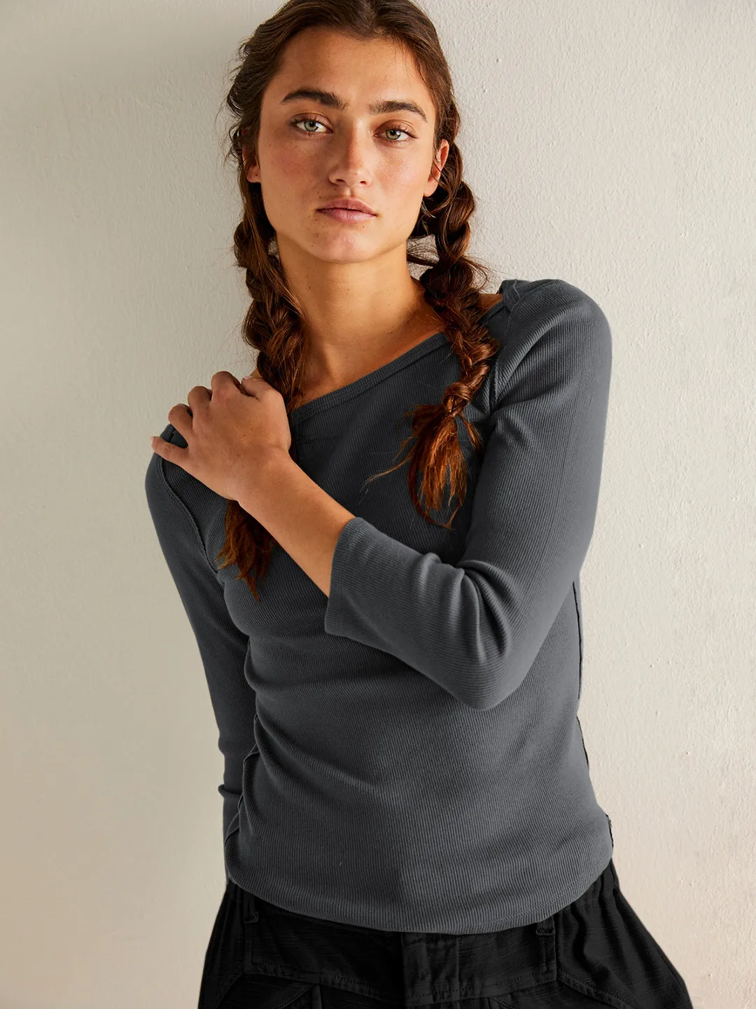 Summer New Hot Sale Women's Slim-fit One-line Collar Decorative Solid Color Top All-match Slimming Sexy Inner Women display picture 26