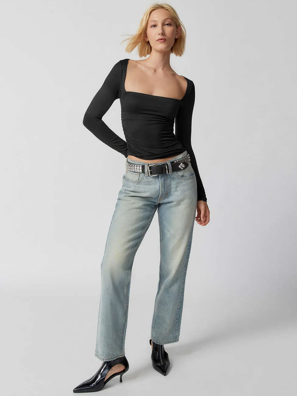 Spot Wholesale Hot Summer Women's Long Sleeve Square Collar Slim Top Fashion Solid Color All-match High-end Women's Clothing display picture 10