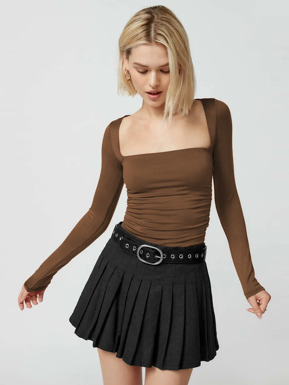 Spot Wholesale Hot Summer Women's Long Sleeve Square Collar Slim Top Fashion Solid Color All-match High-end Women's Clothing display picture 22