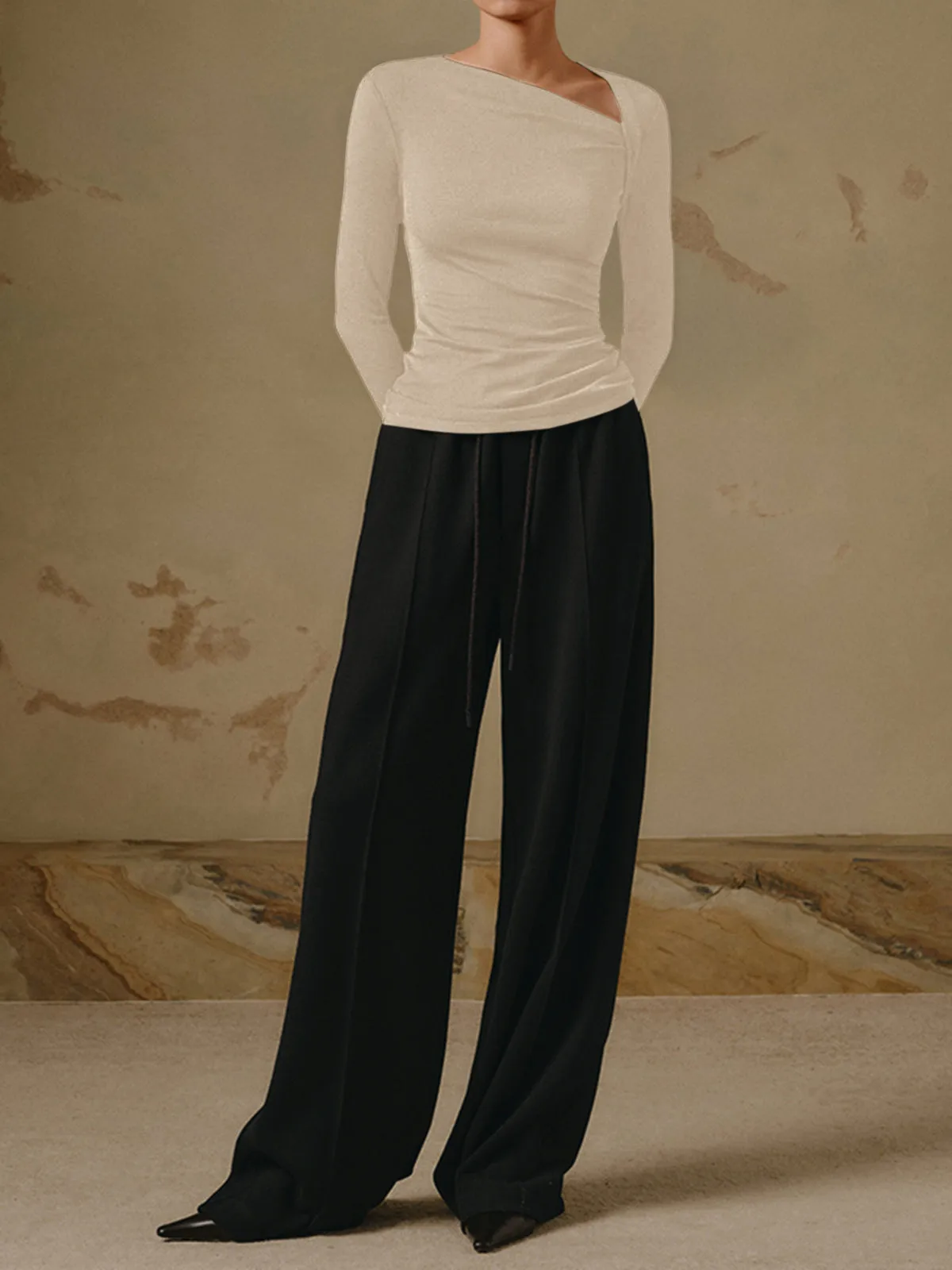 New -style Hot Sale Women's Pullover Slim-fit Oblique Collar Long-sleeved Sexy Top Elegant High-end All-match display picture 11