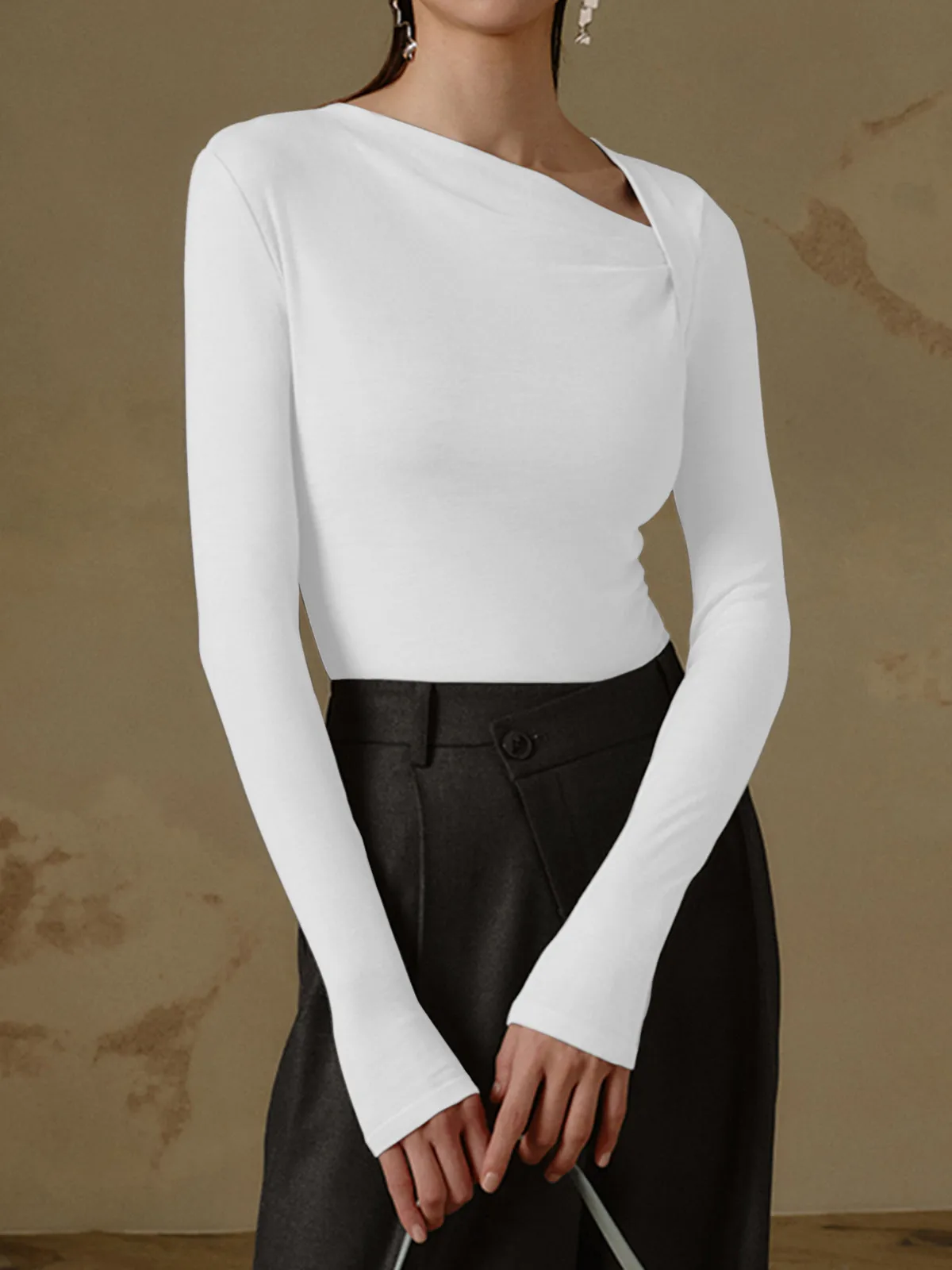 New -style Hot Sale Women's Pullover Slim-fit Oblique Collar Long-sleeved Sexy Top Elegant High-end All-match display picture 17