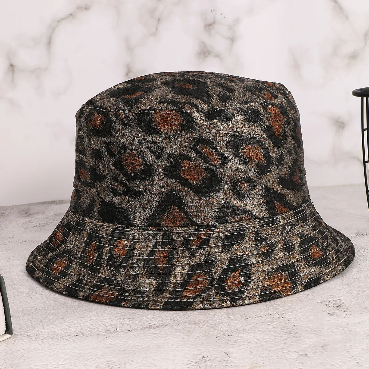 Women's Casual Retro Classic Style Leopard Wide Eaves Bucket Hat display picture 5