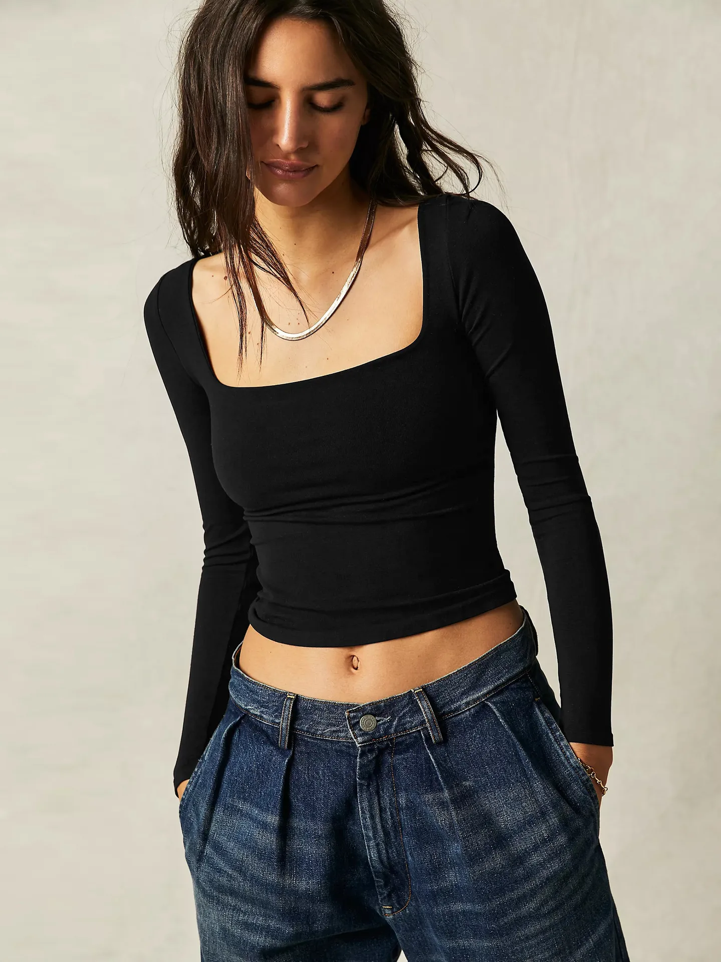 New  Hot T-shirt Solid Color Square Collar Slim-fit Fashion Shoulder Crop Top Elegant High-end All-match Clothes display picture 12