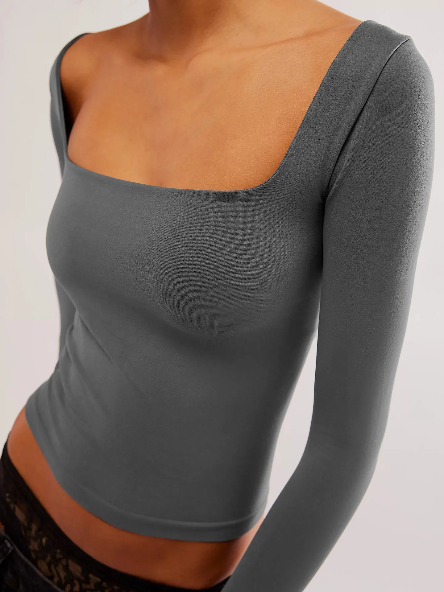 New  Hot T-shirt Solid Color Square Collar Slim-fit Fashion Shoulder Crop Top Elegant High-end All-match Clothes display picture 21