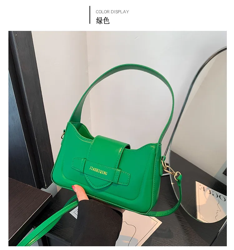 Niche Design Underarm Bag For Women  Autumn And Winter New Commuter Bag Simple Personality Shoulder Messenger Bag For Women display picture 20