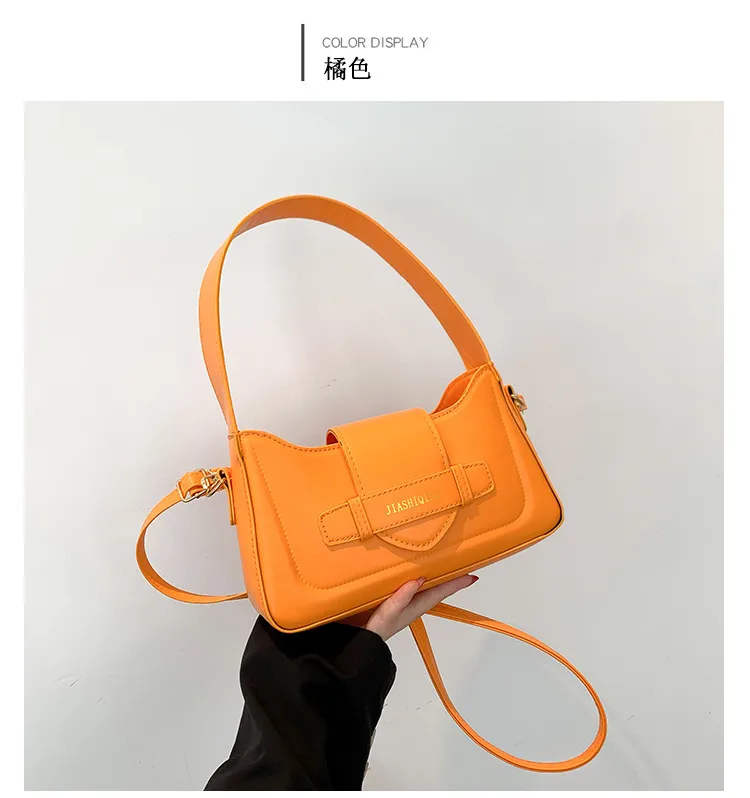 Niche Design Underarm Bag For Women  Autumn And Winter New Commuter Bag Simple Personality Shoulder Messenger Bag For Women display picture 21
