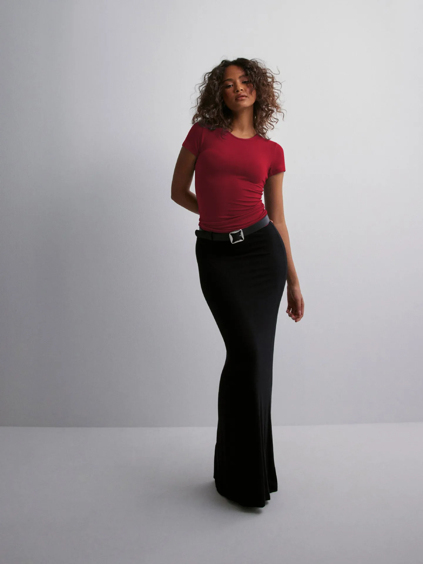 Summer  Solid Color Round Neck Fashion Brand Short Sleeve Fashionable Sexy Slim Y2g Pure Desire Top Hot Girl T-shirt display picture 2