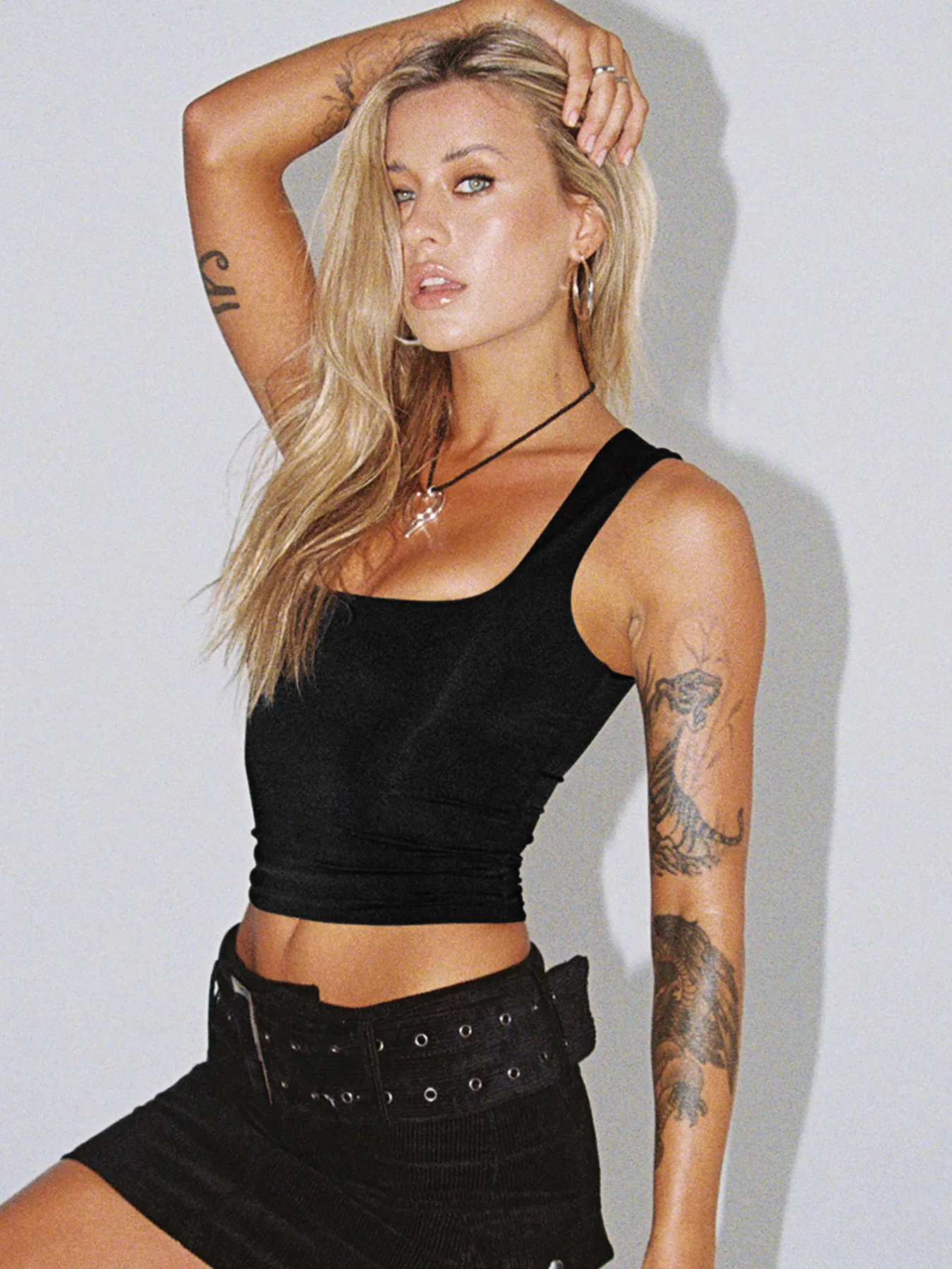 Wish  Y2g Vest Inner Women's Clothing  Fashion Brand Sexy Slim Fit Hot Girl Bm Top Square Collar Bottoming Shirt display picture 28
