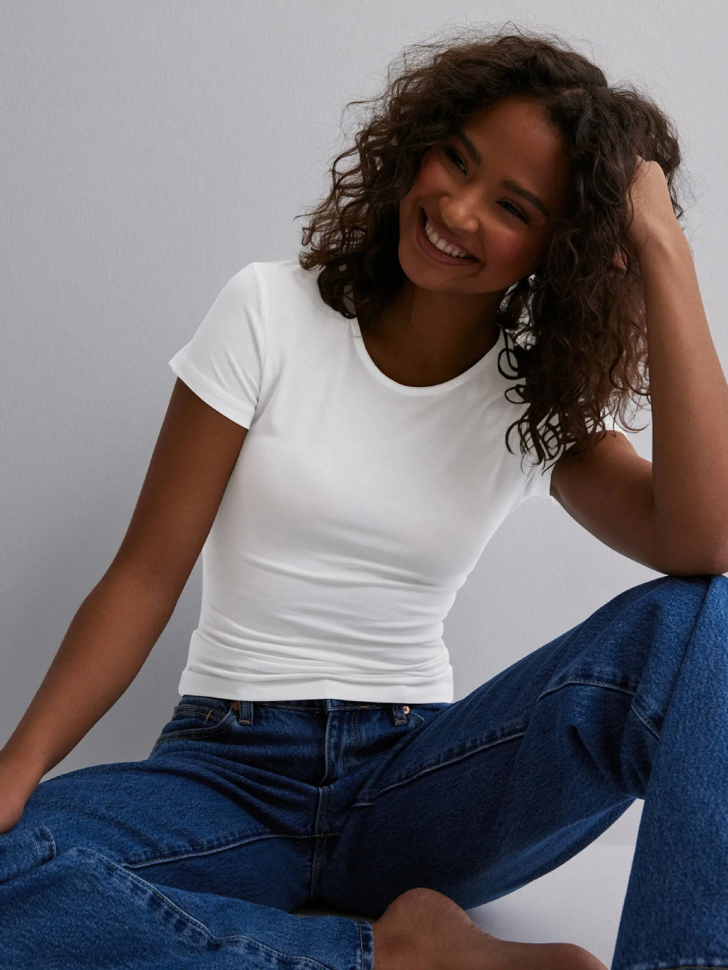 Summer  Solid Color Round Neck Fashion Brand Short Sleeve Fashionable Sexy Slim Y2g Pure Desire Top Hot Girl T-shirt display picture 10