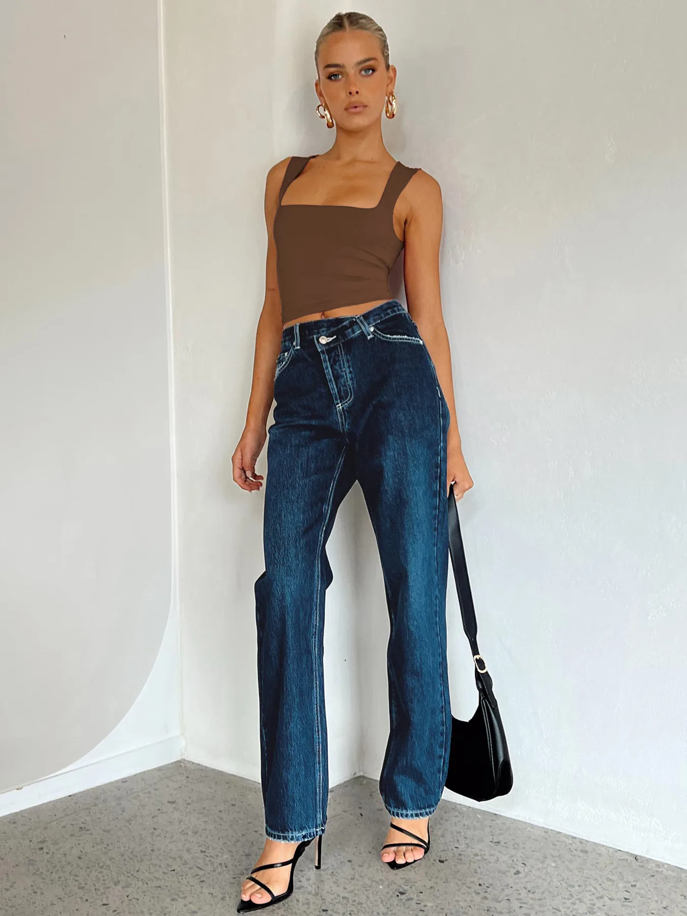 Y2g Women's Clothing New Sexy Square Collar Slim Sleeveless Vest Hot Girl Navel Bm Top Outer Wear Summer display picture 16