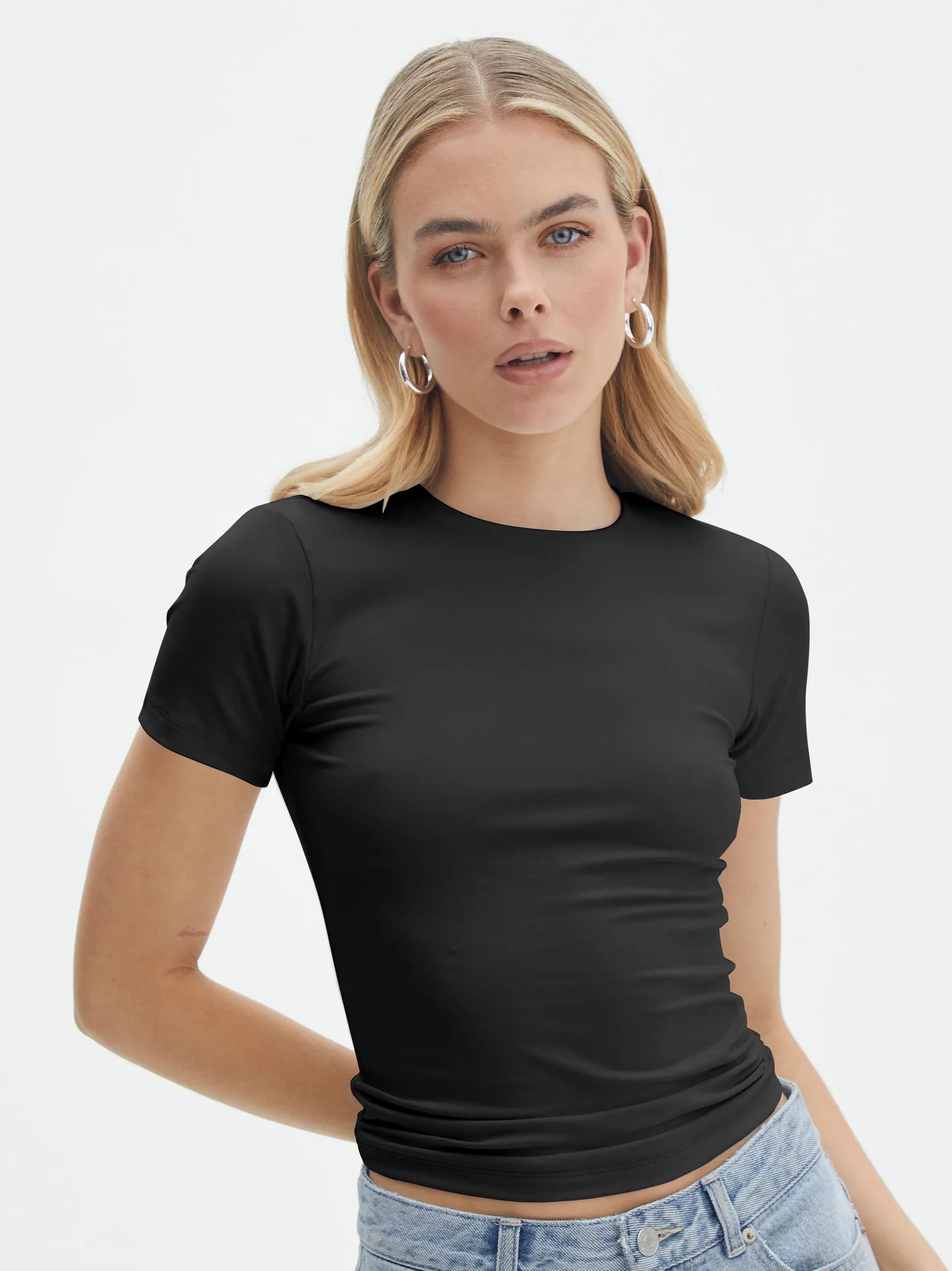 Y2g New Texture  Women's Plain Short-sleeved T-shirt Round Neck Slim Fit Hot Girl Pure Desire Top display picture 12