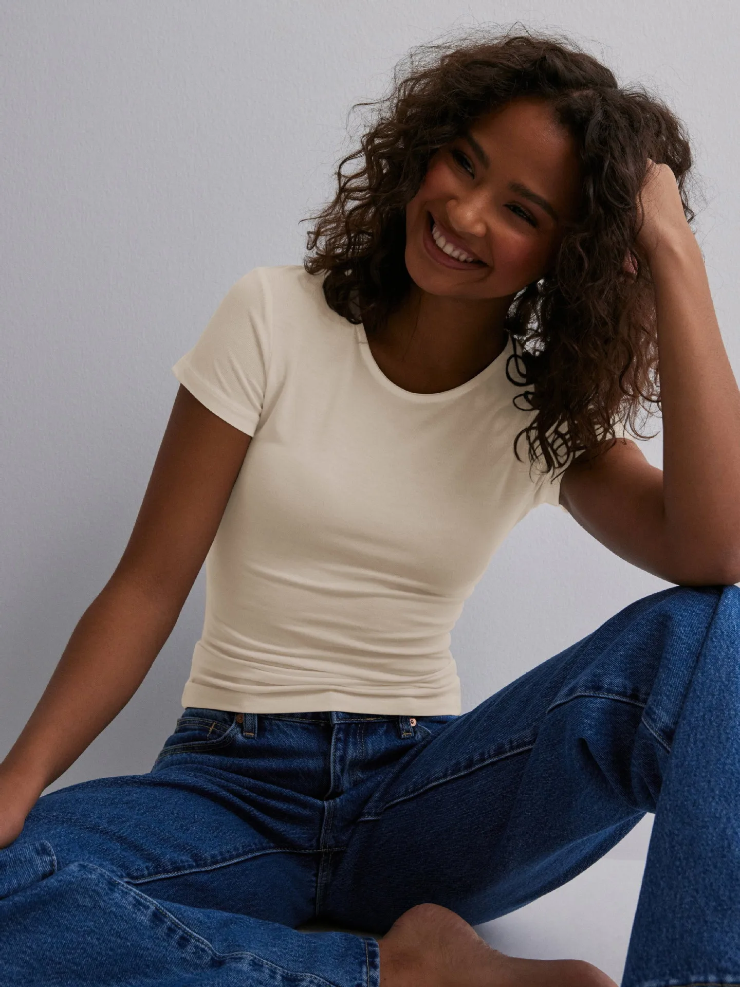 Summer  Solid Color Round Neck Fashion Brand Short Sleeve Fashionable Sexy Slim Y2g Pure Desire Top Hot Girl T-shirt display picture 14