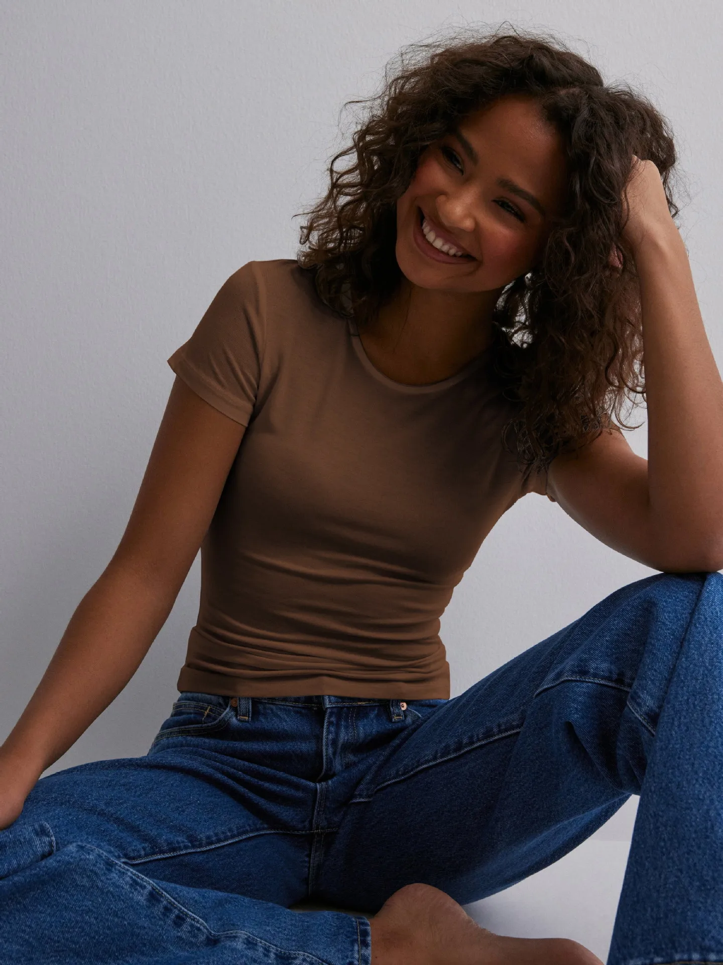 Summer  Solid Color Round Neck Fashion Brand Short Sleeve Fashionable Sexy Slim Y2g Pure Desire Top Hot Girl T-shirt display picture 22