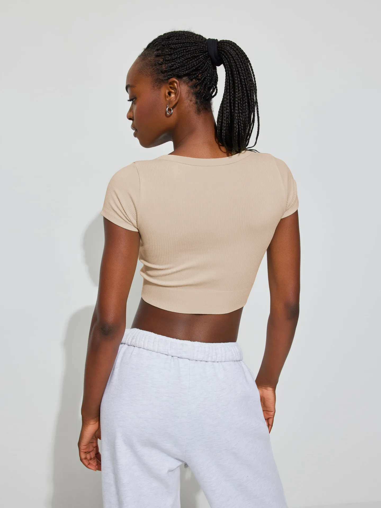 Spring And Summer Y2g Women's Clothing New U-collar Navel-exposed Bm Top Outer Wear Hot Girl Slimming Pure Desire Short Sleeve T-shirt Inner Wear display picture 36