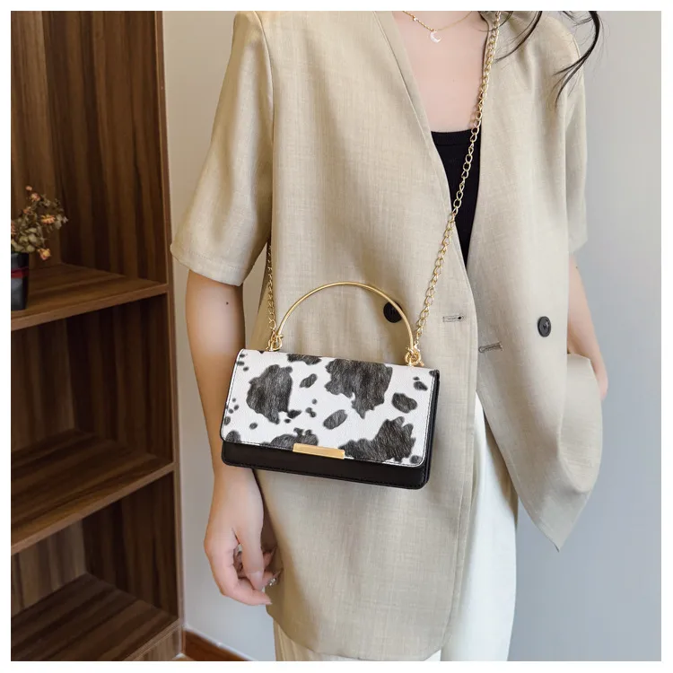 Special-Interest Design Cows Pattern Portable Women's Bag  New Simple Fashion Shoulder Messenger Bag Western Style Small Square Bag Fashion display picture 6