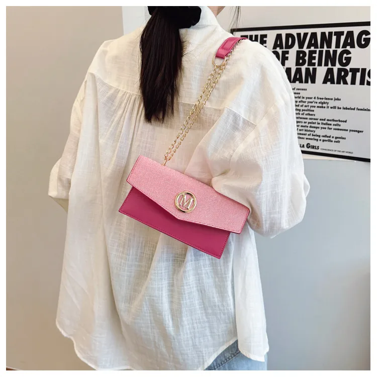 Crossbody Bag  Retro Personalized Women's Western Style  Fashion Minority Design Women's Bag New Shoulder Small Square Bag display picture 5