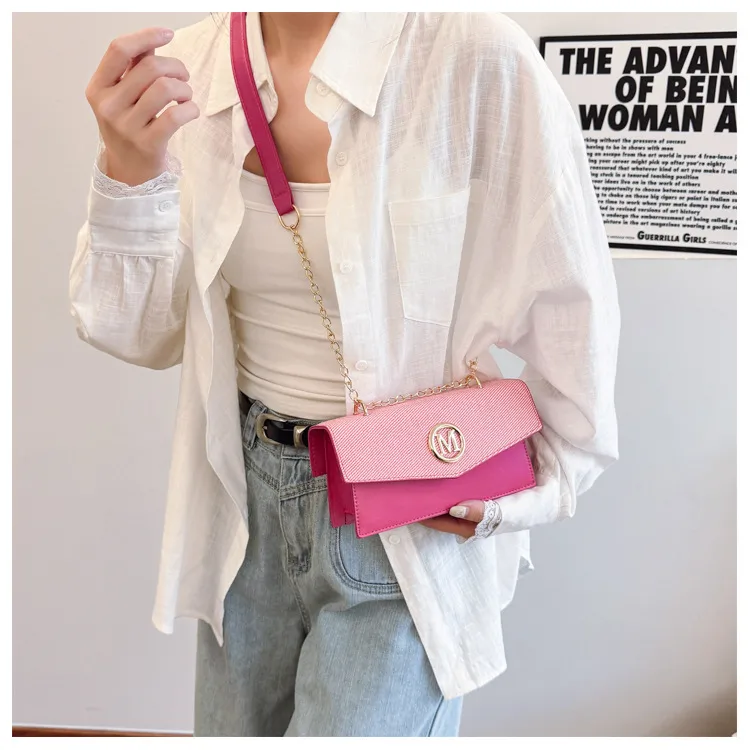 Crossbody Bag  Retro Personalized Women's Western Style  Fashion Minority Design Women's Bag New Shoulder Small Square Bag display picture 6