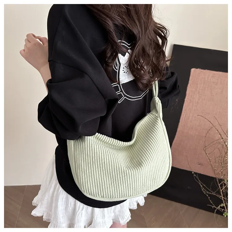 New Large Capacity High Sense Leisure Commute Crossbody Bag Adjustable Shoulder New Style Niche Canvas Bag For Women display picture 29