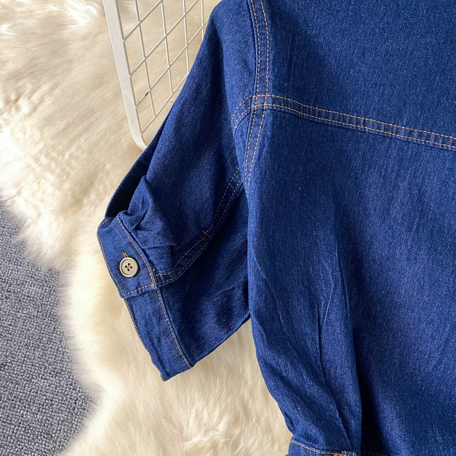 Light Luxury Socialite Style Polo Collar Denim Dress Women's Summer Split Belt Design Niche Elegant Long Dress display picture 11
