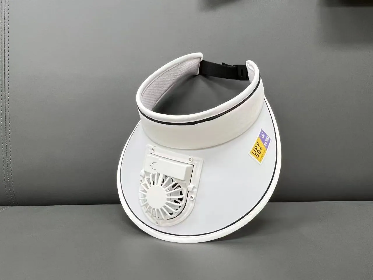New Summer Fan Hat USB Rechargeable Adult Empty Top Hat Men's And Women's Sunscreen Sun Hat Cool Hat Outdoor Sun Hat display picture 3