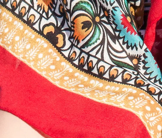Autumn And Winter New Bohemian Ethnic Style Tassel Cotton And Linen Scarf Women's Travel Sunscreen Shawl display picture 11