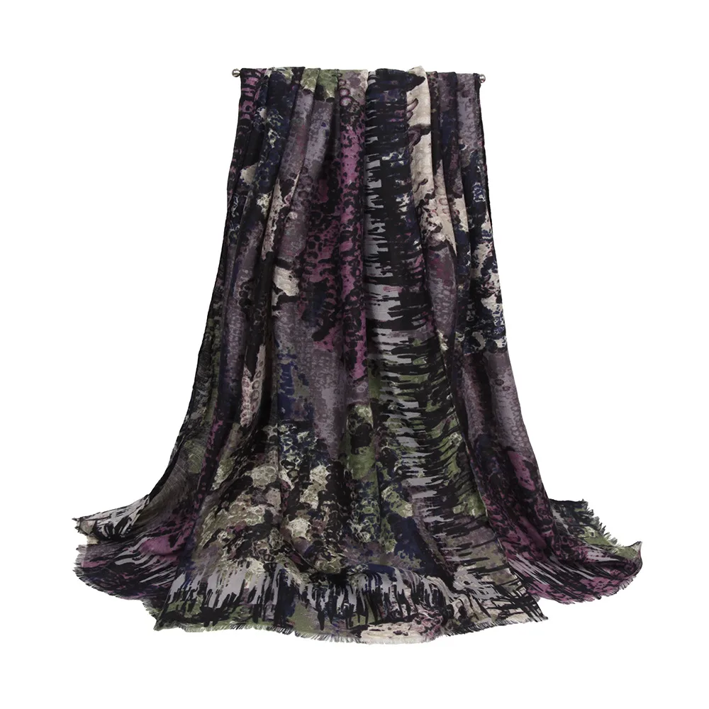 Satin Scarf Shawl Women's Autumn And Winter High-end  New French All-match Women's Scarf display picture 4
