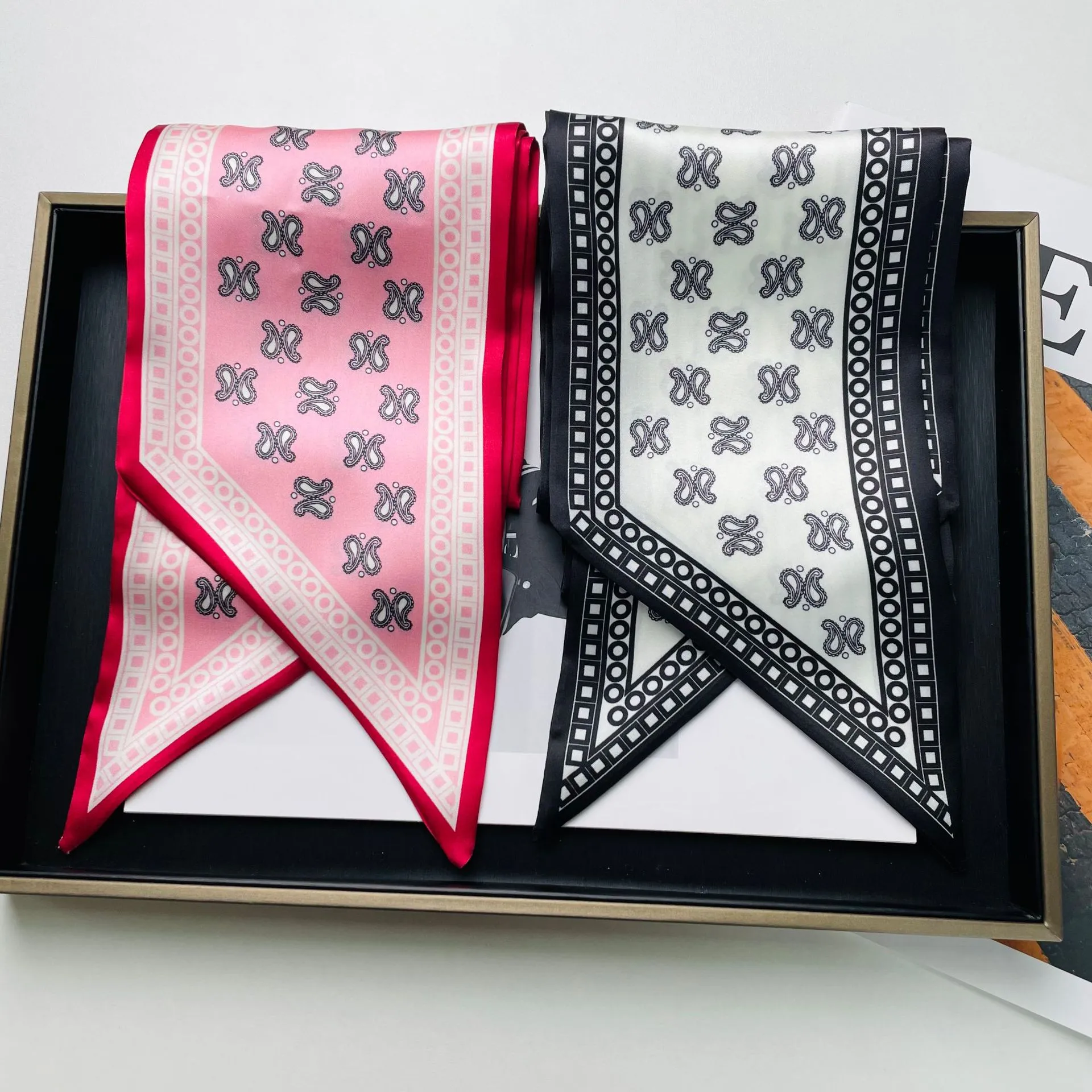 Wind Explosion Oblique Ribbon  OL Imitation Silk Plaid Long Scarf Scarf Factory Wholesale display picture 6