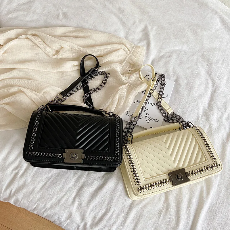 Women's Pu Leather Geometric Streetwear Square Magnetic Buckle Flip Cover Shoulder Bag display picture 15