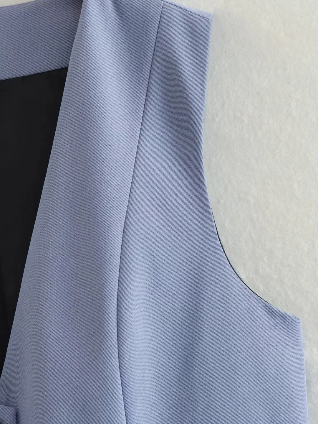 Women's Sleeveless Blazers Simple Style Classic Style Solid Color display picture 12
