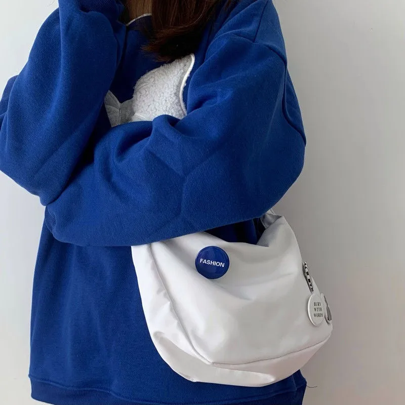 2023 New New Fashion Brand Shoulder Bag Fashion New Style Ins Women's Bag Klein Blue All-Match Casual Messenger Bag display picture 1