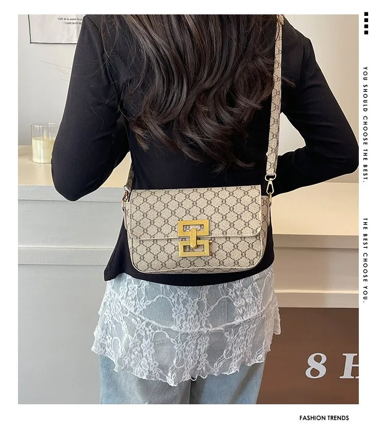 Women's Pu Leather Plaid Streetwear Square Flip Cover Shoulder Bag display picture 14