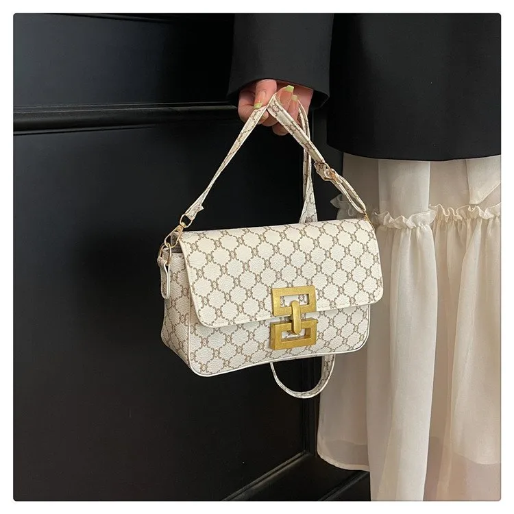 Women's Pu Leather Plaid Streetwear Square Flip Cover Shoulder Bag display picture 5