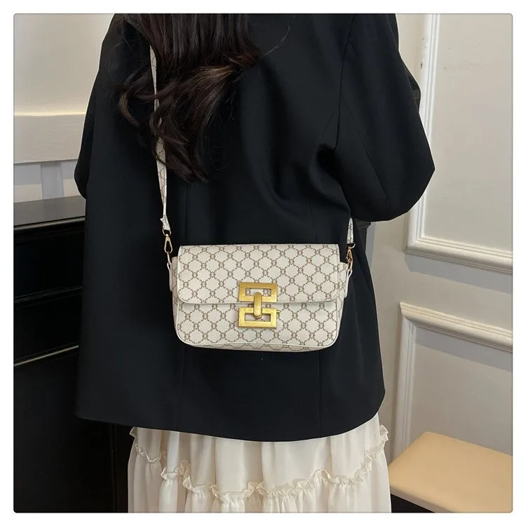 Women's Pu Leather Plaid Streetwear Square Flip Cover Shoulder Bag display picture 6