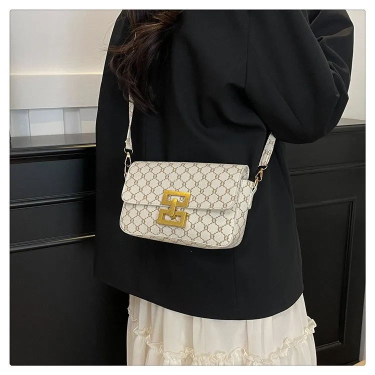 Women's Pu Leather Plaid Streetwear Square Flip Cover Shoulder Bag display picture 4