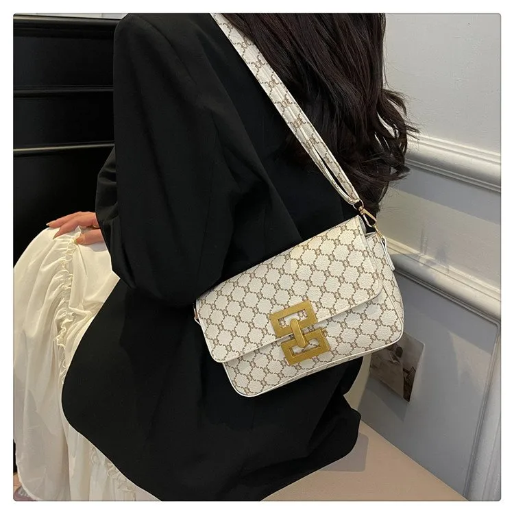 Women's Pu Leather Plaid Streetwear Square Flip Cover Shoulder Bag display picture 16