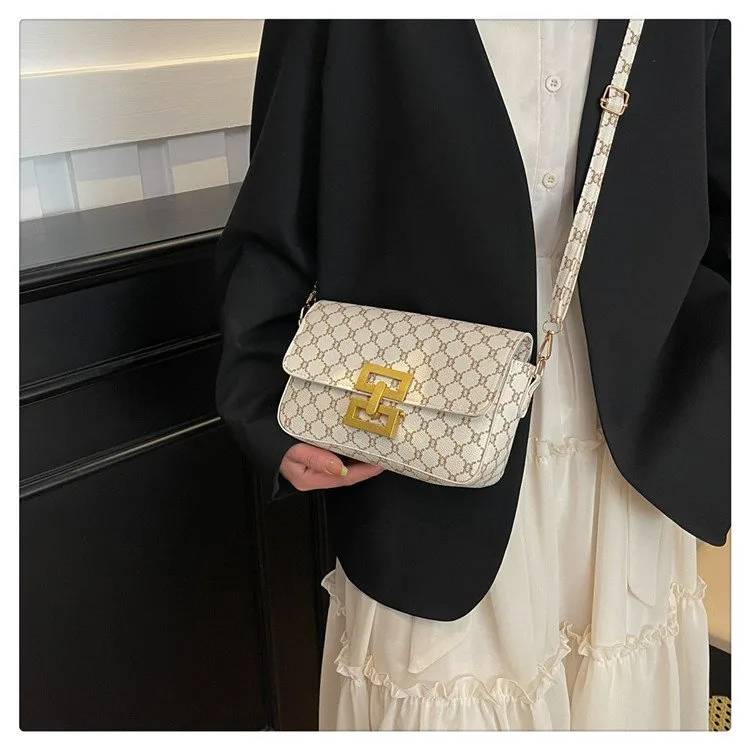 Women's Pu Leather Plaid Streetwear Square Flip Cover Shoulder Bag display picture 9