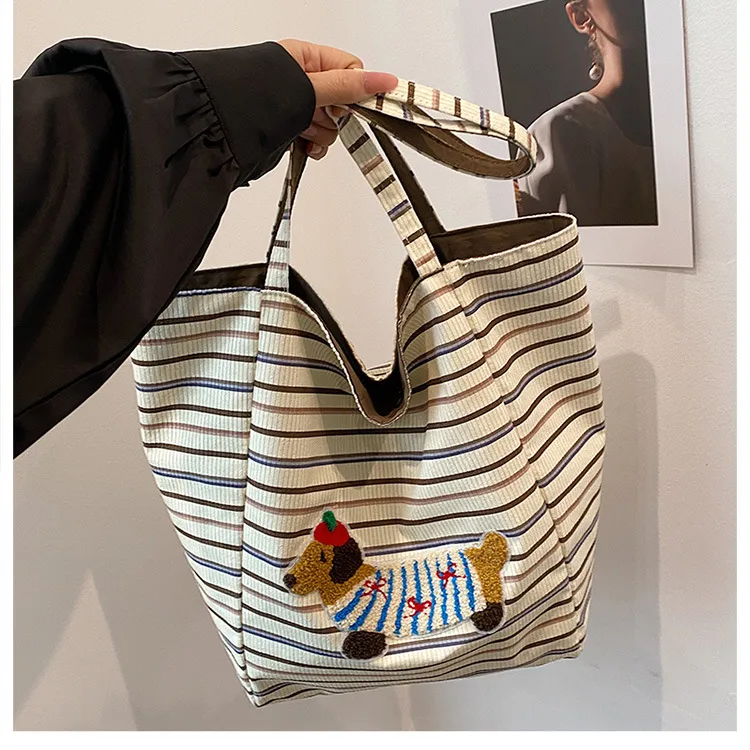 New Style Plaid Puppy Tote Bag 2024 New Large Capacity Underarm Shoulder Bag Casual All-Match Double-Sided Cloth Bag display picture 30