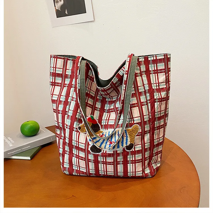 New Style Plaid Puppy Tote Bag 2024 New Large Capacity Underarm Shoulder Bag Casual All-Match Double-Sided Cloth Bag display picture 36